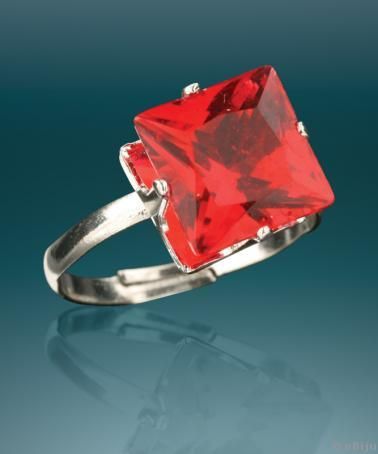 piros-gyr-negyszog-kristaly-4826-1-img.jpg